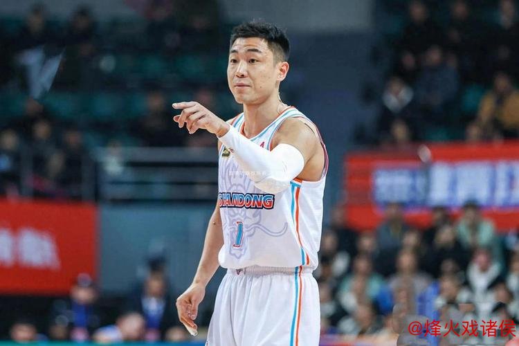 新疆五人得分上双险胜江苏 高诗岩狂砍43分山东击败深圳