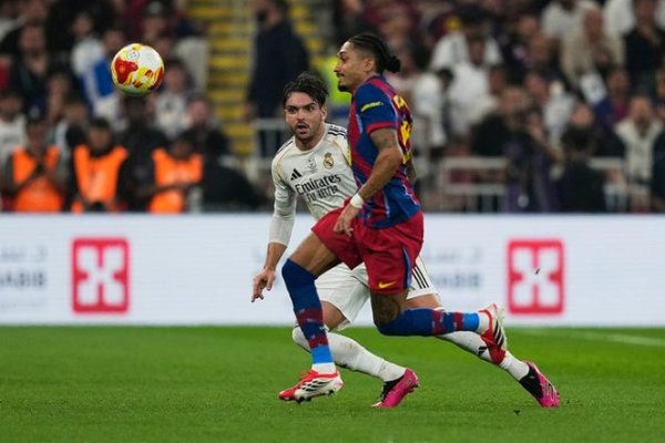 C7娱乐官方网站 敢信？巴萨输的5场球有4场他都不在！巴萨真核这么重要？